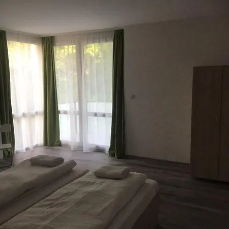 Baraton*** Appartement 3*