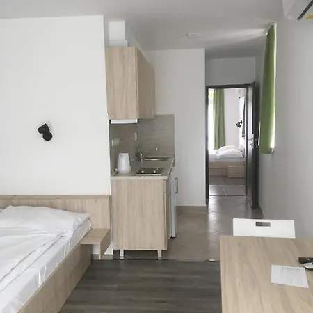 Baraton*** Appartement 3*