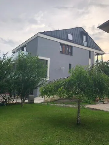 Apartamento Baraton*** 3*